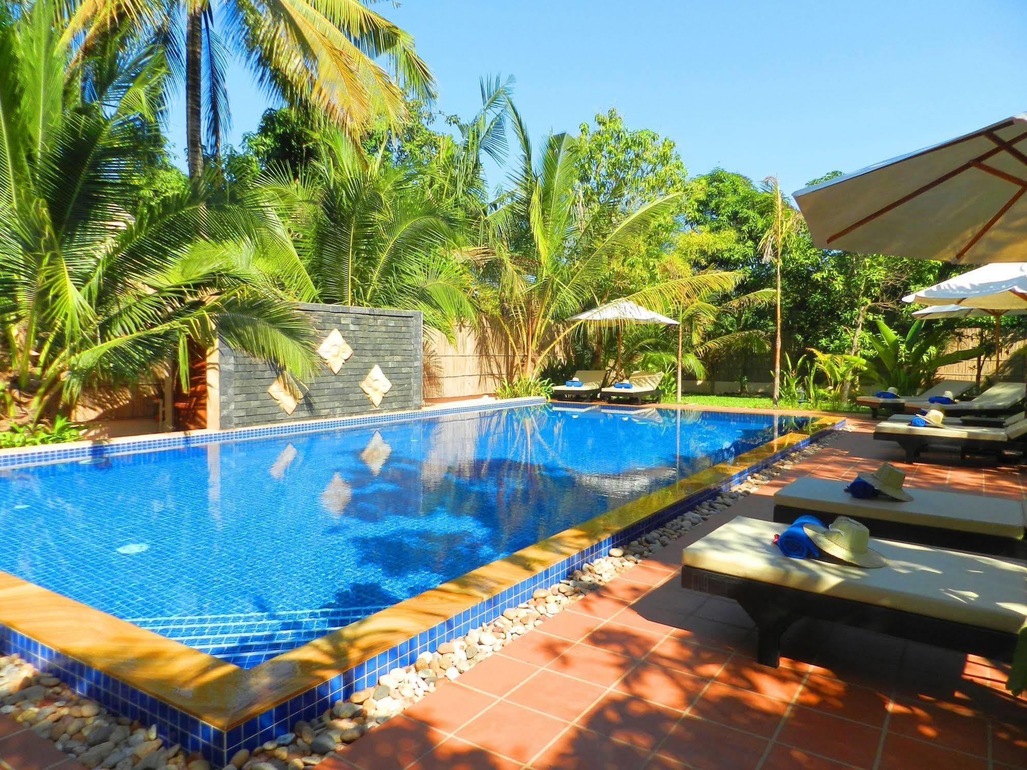 Villa Nissa Siem Reap Esterno foto