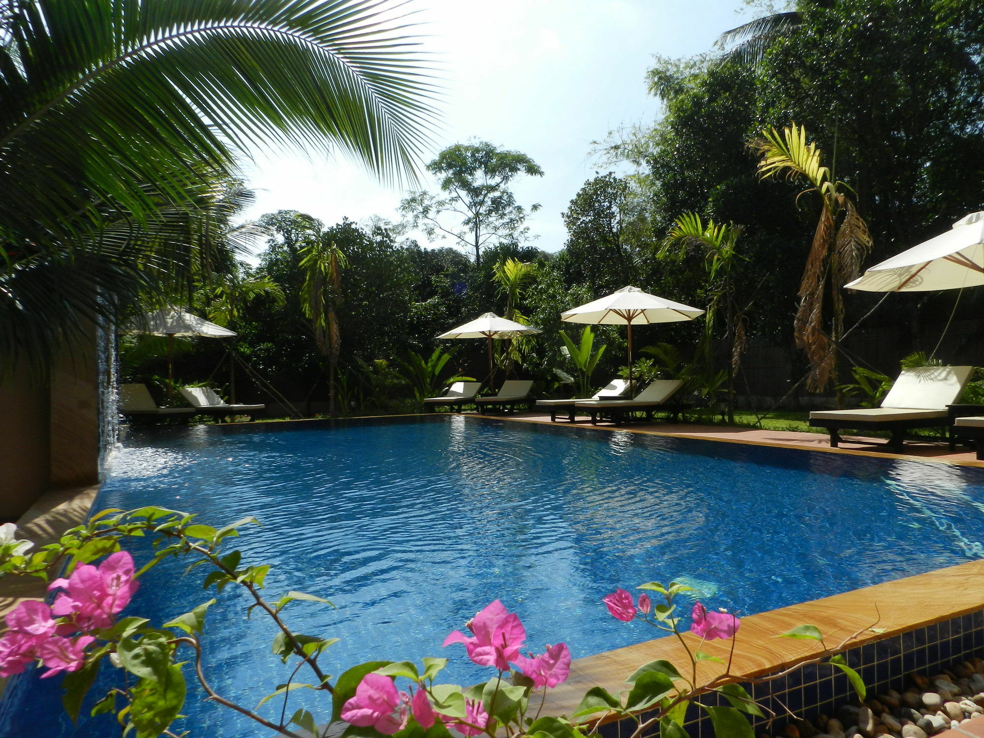Villa Nissa Siem Reap Esterno foto